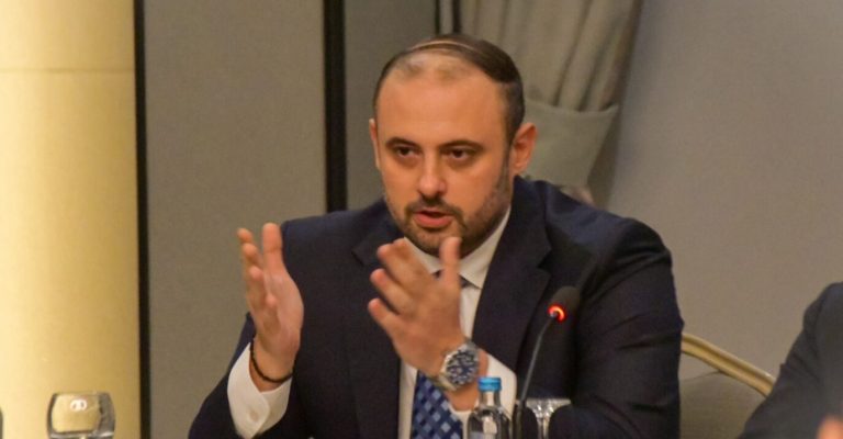 Ѓорѓиевски: Градоначалниците или ќе го реализираат ветеното или предвреме да бидат отповикани