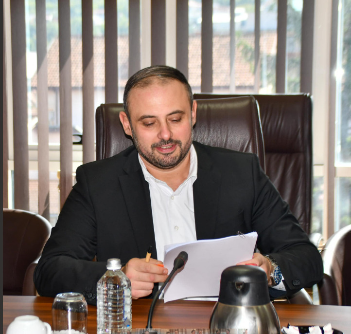 ЗЕЛС им донираше возила на општините Зрновци и Центар Жупа