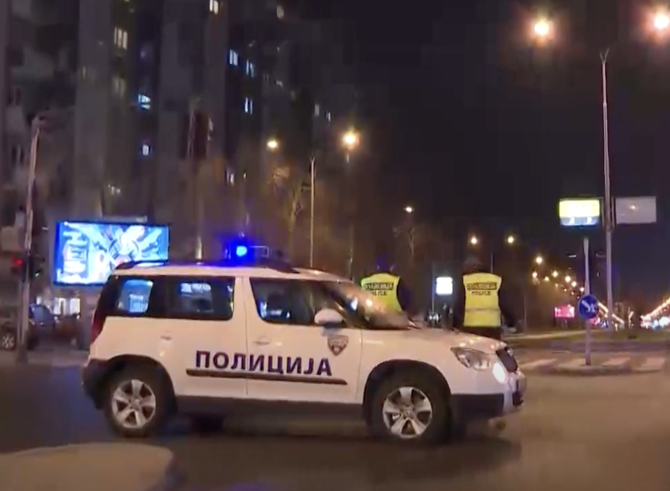 Пукање кон возило во Скопје