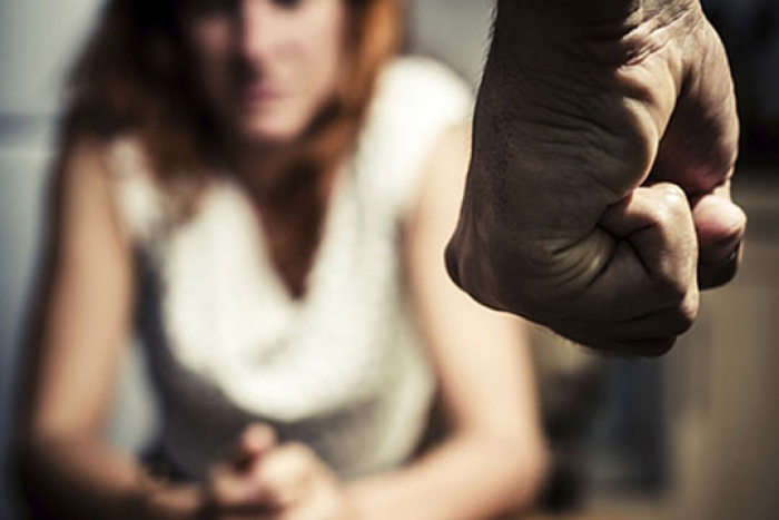 Уапсен 62-годишник од Штип, физички ја нападнал снаата