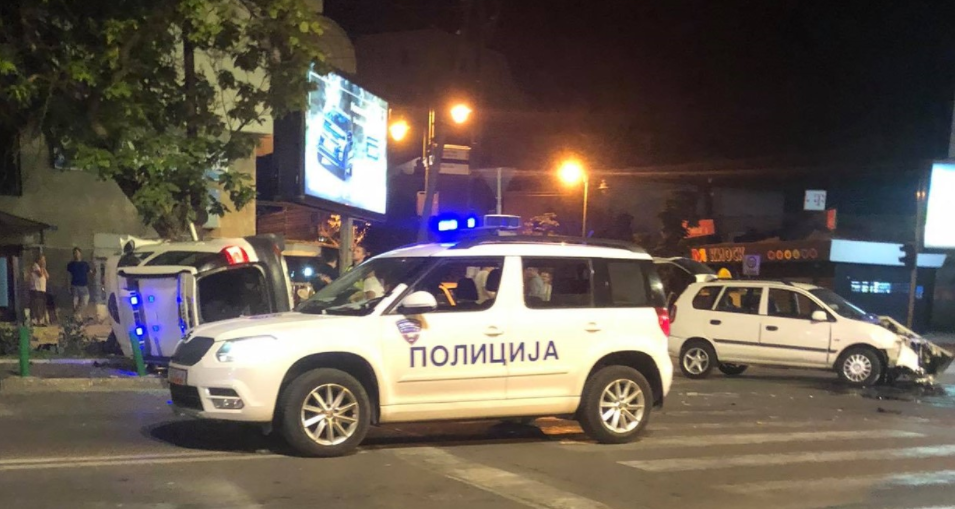 Седумнаесет годишно момче од Косово со автомобил прегазил две лица во Скопје