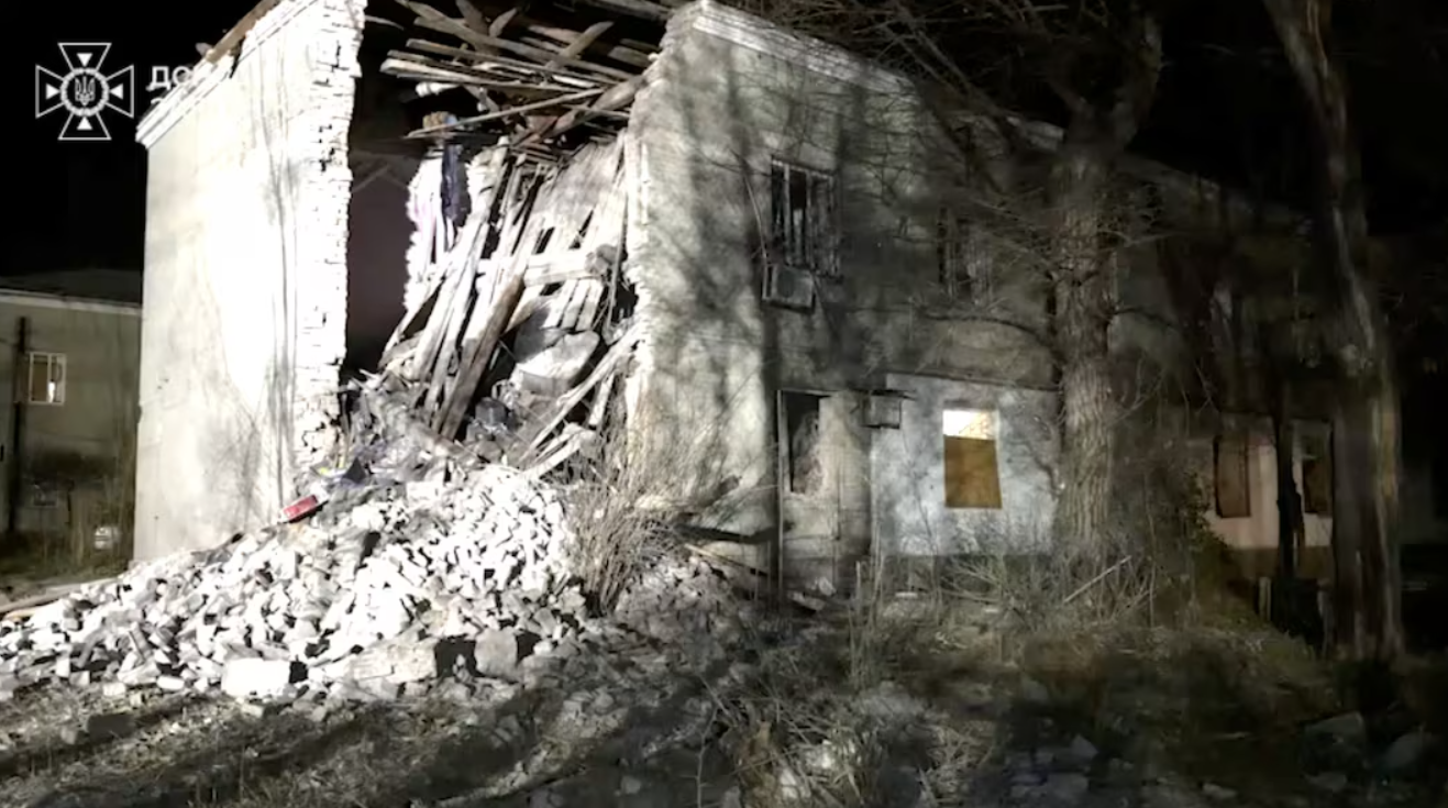 Русите напaднаа топлана во Украина: 100.000 луѓе оставени без греење на минусни температури