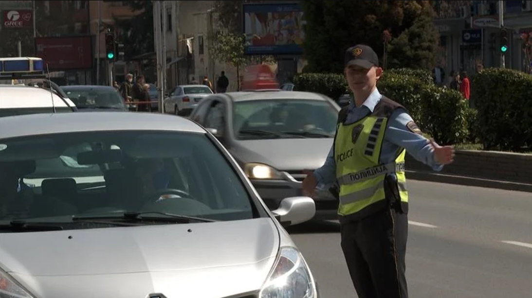 Полицијата не запира со засилените контроли, за викендов регистрирани 2.228 прекршоци, најмногу за возење над дозволената брзина