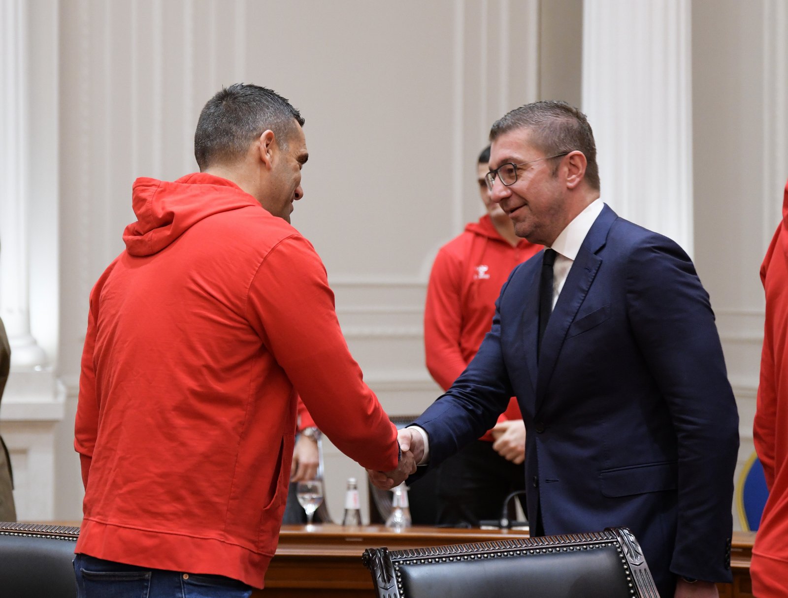 Мицкоски: Владата донесе одлука да додели премија на ракометарите во висина од 3 милиони денари