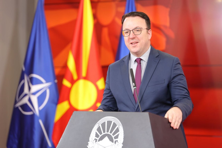 Николоски: Со осмислена стратегија го развиваме охридскиот аеродром