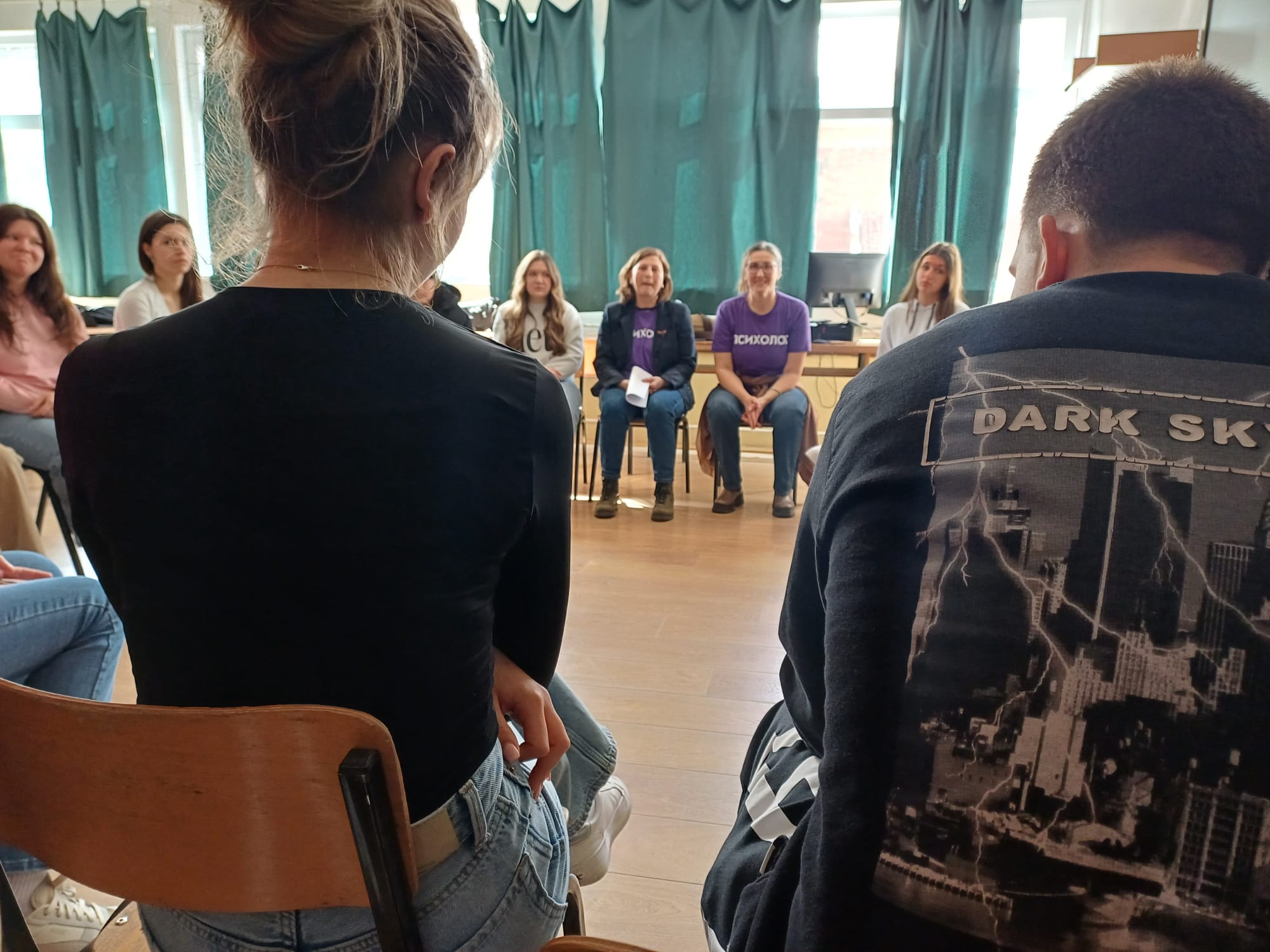 Јаневска: 130 психолози обезбедуваат дополнителна психосоцијална поддршка за учениците, наставниците и родителите по трагедијата во Кочани