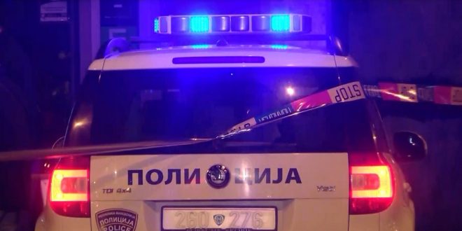 Драма во Скопје: Скопјанец уапсен бидејќи тепал двајца сограѓани, самиот пријавил дека претходно го тепале други двајца