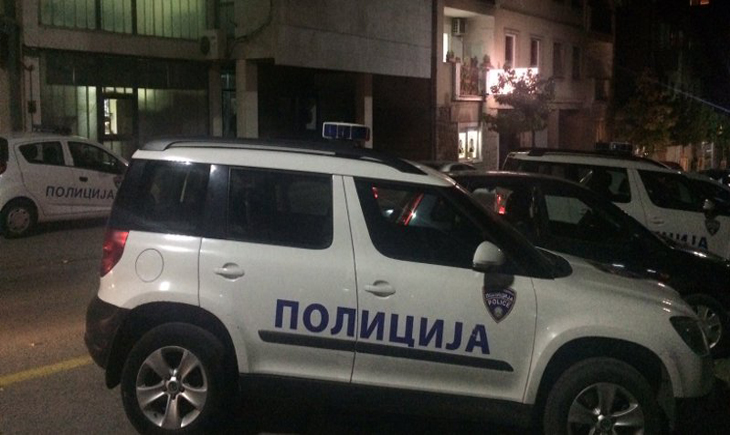 Ја нападнал мајка си и се заканувал со остар предмет