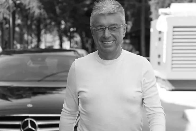 Средбата со бугарската пророчица Баба Ванѓа е една од најмистериозните приказни на починатиот Саша Поповиќ