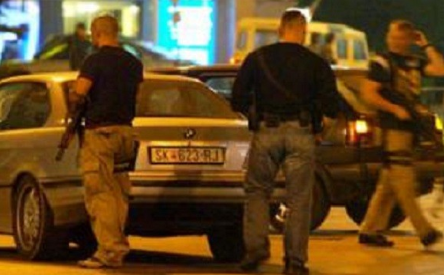 Апсење на бензинска во Скопје среде ноќ: Погледнете што пронашла полицијата кај него