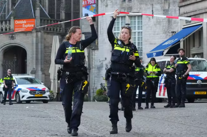 Европа во неверување: Холандската полиција откри од која европска држава бил напаѓачот во Амстердам