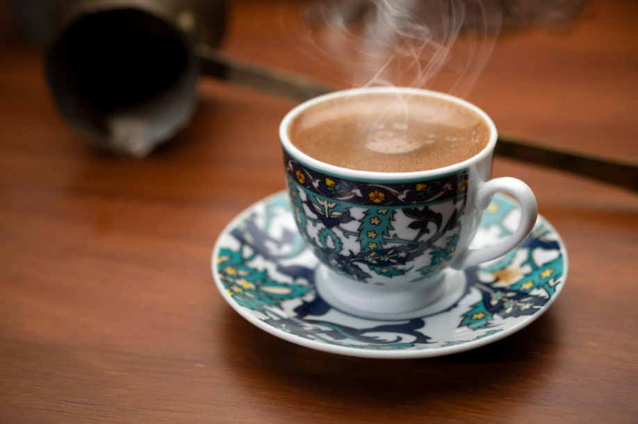 Имате главоболка? Испијте домашно кафе со оваа состојка и ќе заборавите на болката