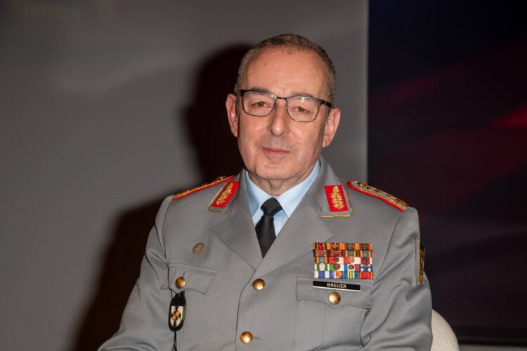 Германски генерал: “Русија би можела да го нападне НАТО во 2029 година”