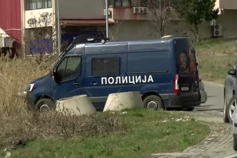 ТВ 24 од извори од МВР дознава: Меѓу уапсените 7 полицајци е и командирот на полициската станица Кочани