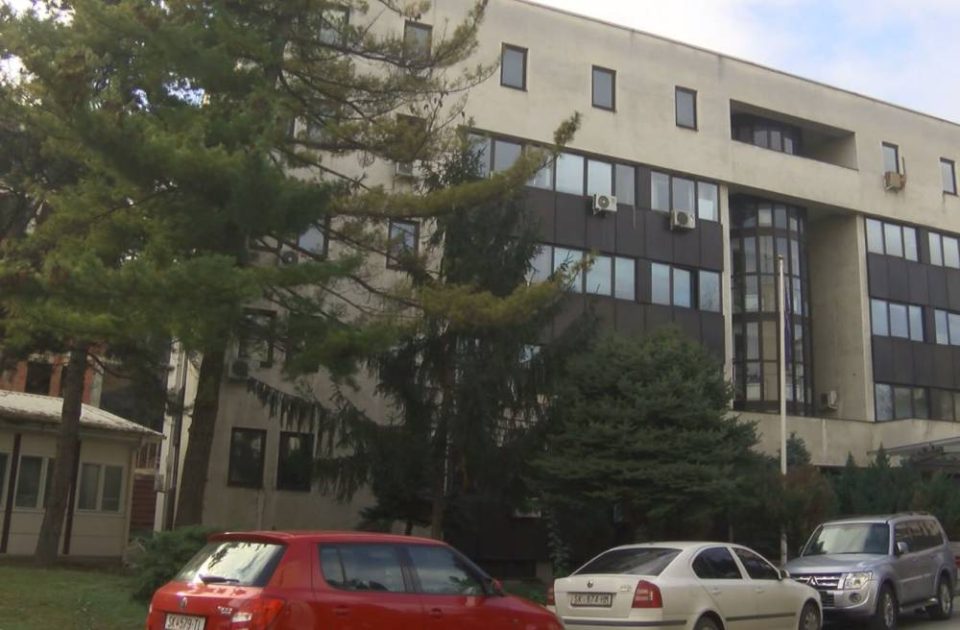 Исчезнато 15 годишно девојче од скопско Кадино