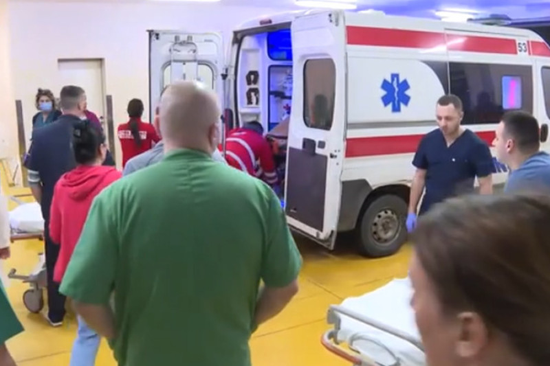 Пет пациенти од трагедијата во Кочани се враќаат од лекување во Србија