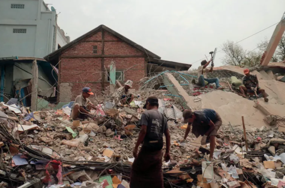 Додека бројот на загинати во Мјанмар надмина 3.500, властите очекуваат соочување со нова катастрофа