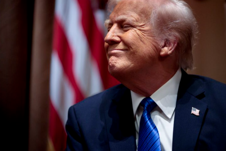 Ова се последиците од царините на Трамп: Погледнете ја цената на обични патики пред и после царините на Трамп