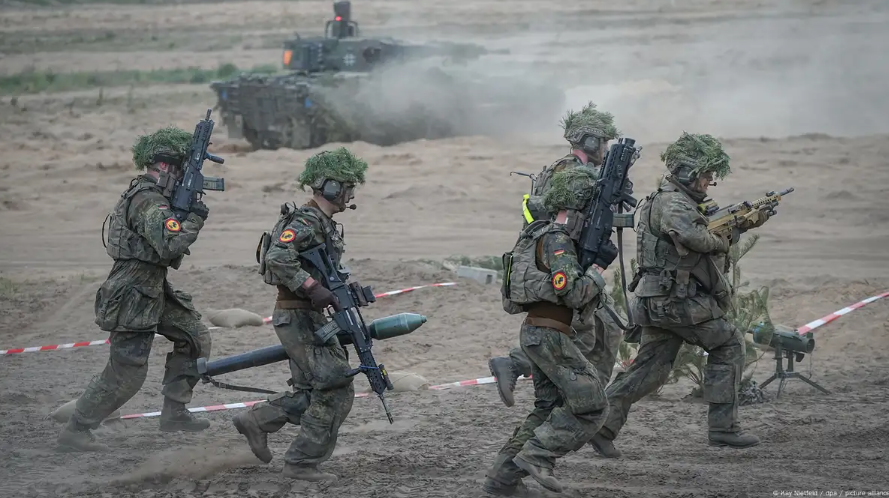 Водечки германски историчар со вознемирувачко предупредување: Ова може да е последното мирно лето во Европа