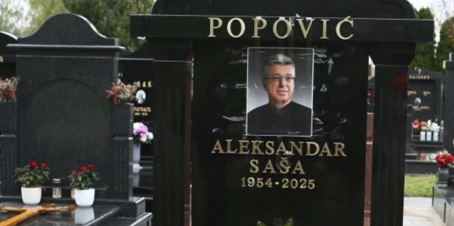 Тргната сликата на Саша Поповиќ од неговата надгробна плоча, вработен на гробиштата ја откри причината