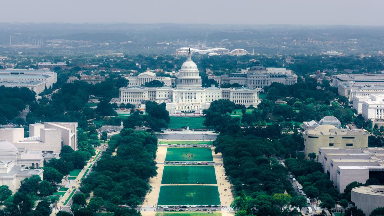 Вашингтон испрати сериозна порака до лидерот на една европска држава: “Тоа што го правите е самоубиство”