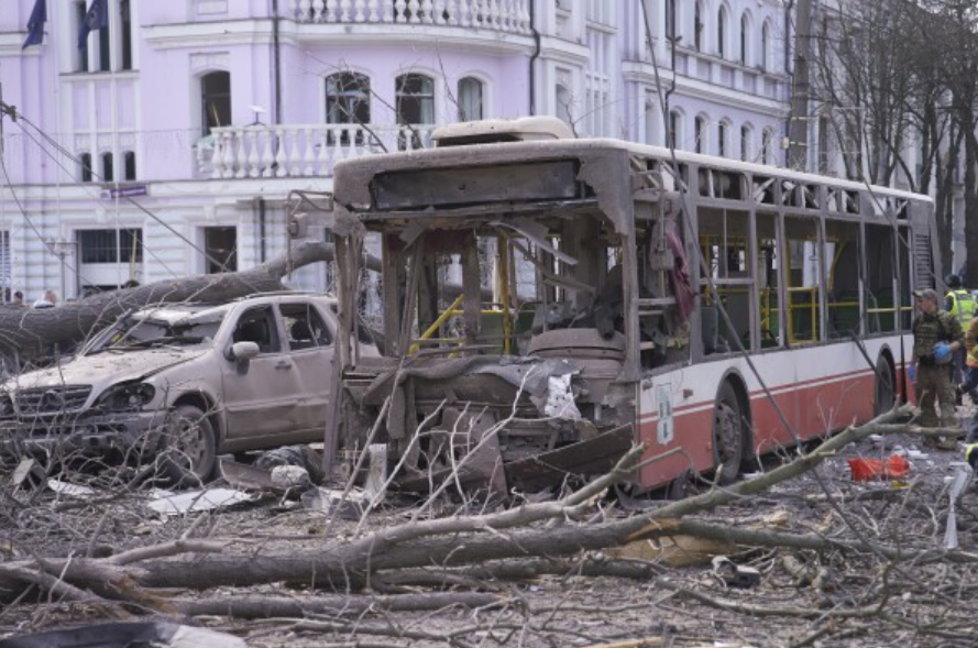 Билансот на загинати по рускиот напад во Суми се искачи на 31 лице, помеѓу кои и две деца