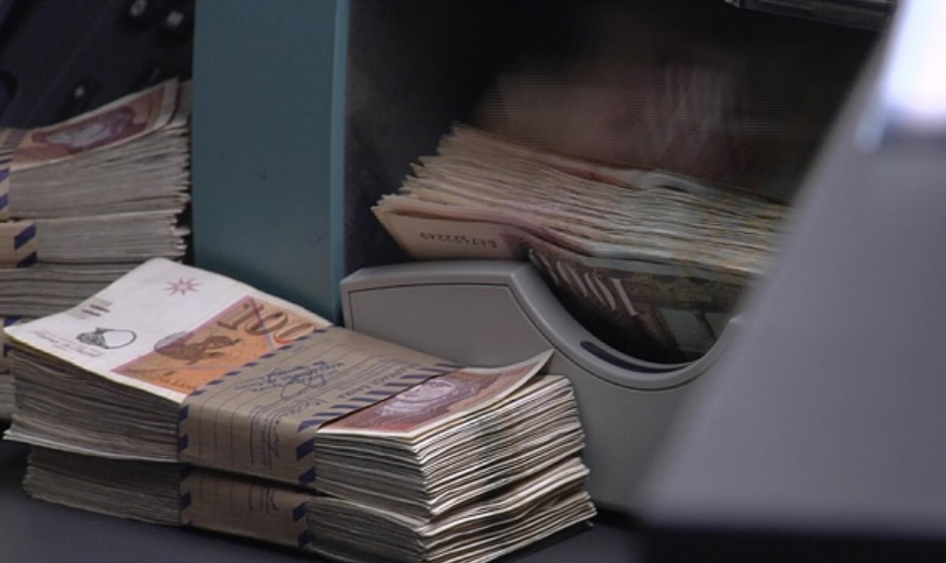 ВАЖИ САМО ЗА МЛАДИ ОД 18 ДО 40 ГОДИНИ – еве што треба да направите за да добиете 600.000 денари на вашата сметка