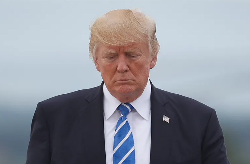 Трамп доживеа огромен пораз, судот ја суспендираше една од најголемите одлуки на американскиот претседател