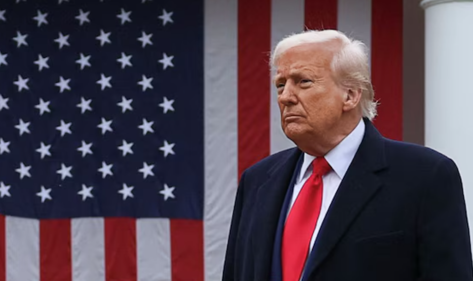 Трамп затвора 30 амбасади и конзулати, на листата се најде и една држава на Балканот