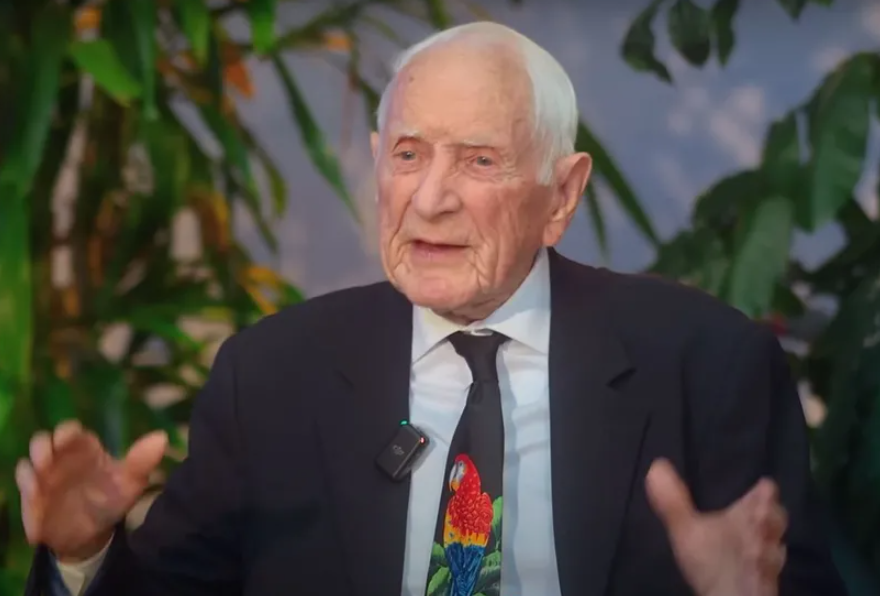 Доктор стар 101 година ги сподели тајните на долгиот и среќен живот: Овие седум работи се најважни