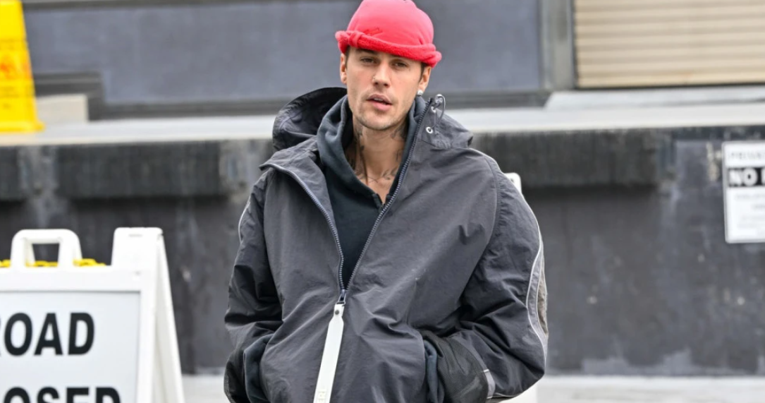 Славниот пејач банкротирал? Се огласи и неговиот тим