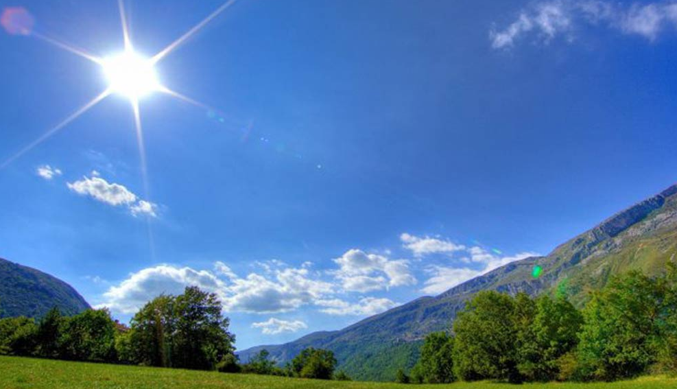 Детална временска прогноза за викендов: Ќе се изненадите какви температури ја очекуваат Македонија овој викенд!