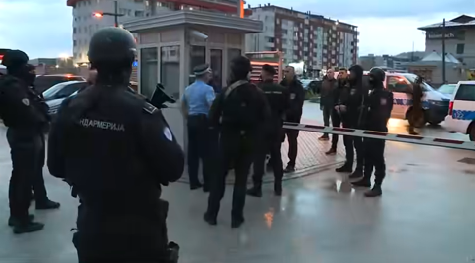 Неуспешен обид за апсење на Додик, вечерва напнато во Источно Сараево