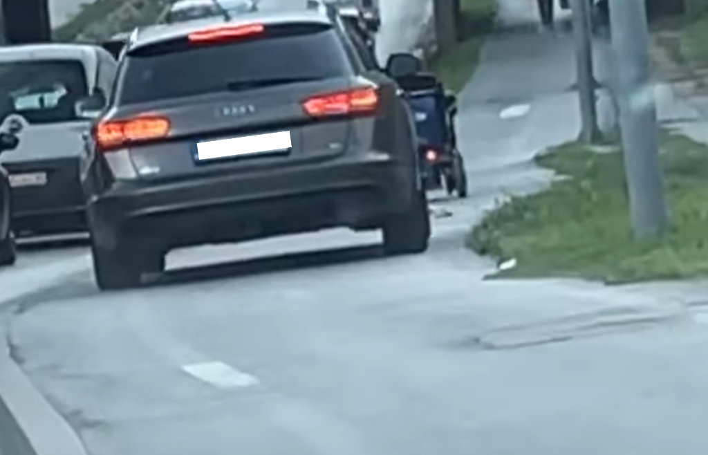 [ВИДЕО] Со џип се качил на пешачка патека во Бутел, па принудил човек во инвалидска количка да се тргне за тој да помине!