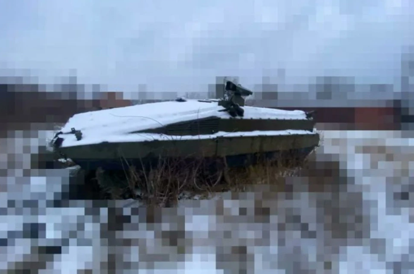 [ФОТО] Eкстремно ретко воено возило забележано на фронтот во Украина – дали знаете за што служи?