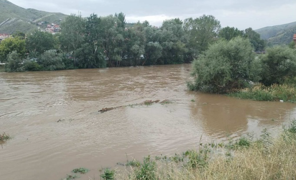 Тело извлечено од водите на Вардар во гостиварско
