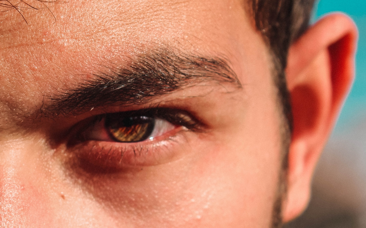 Најважните знаци дека некој ви мисли лошо: Внимавајте посебно на првиот знак!