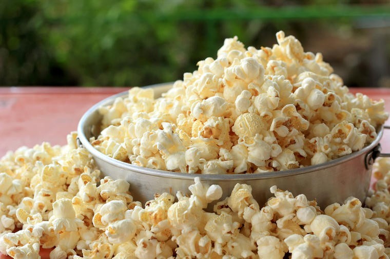 Пуканките можат да бидат здрав избор – но само ако ги подготвите на вистински начин