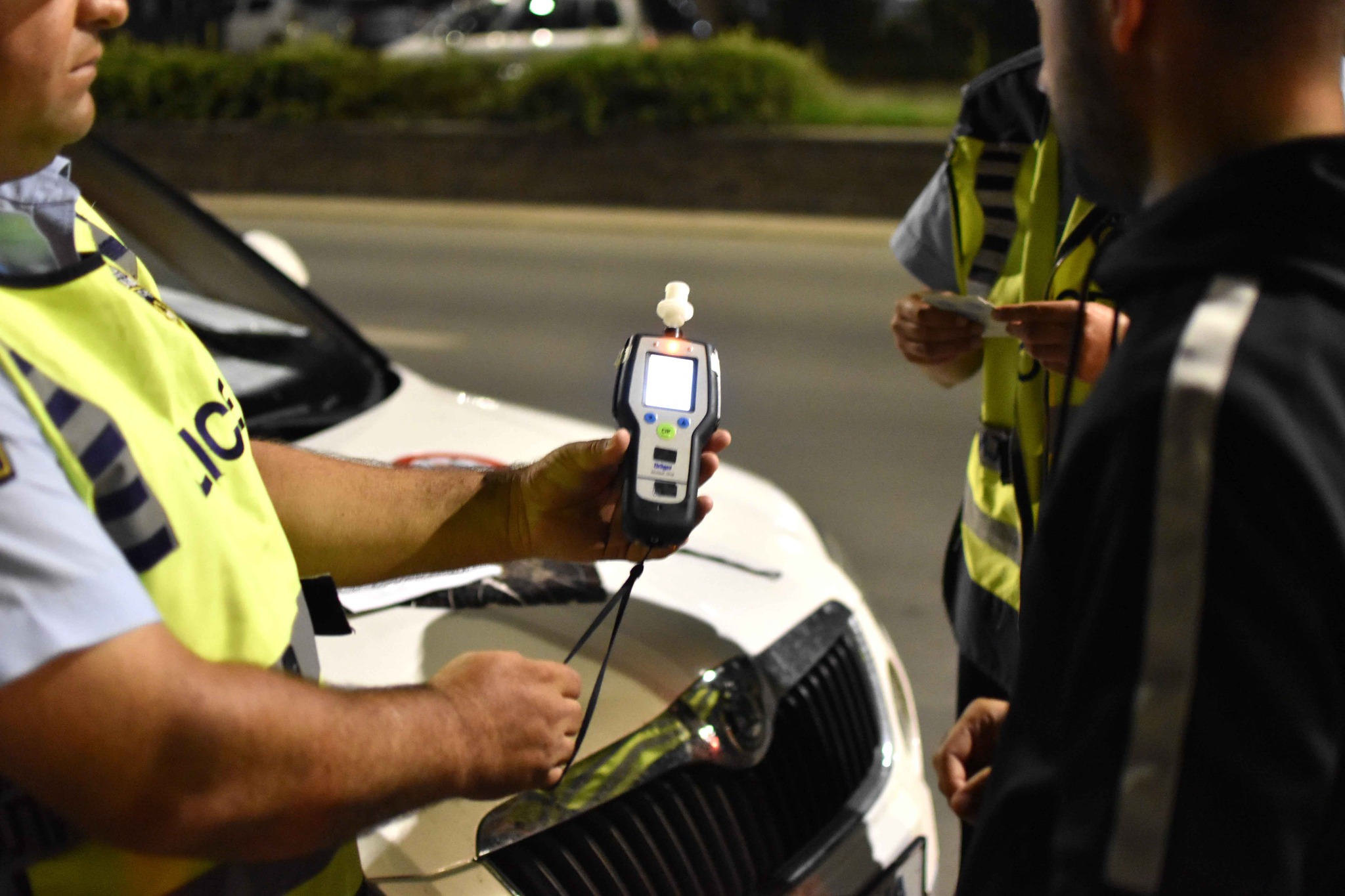 Лишени од слобода две лица во Гостивар и Тетово затоа што управувале возила под дејство на алкохол