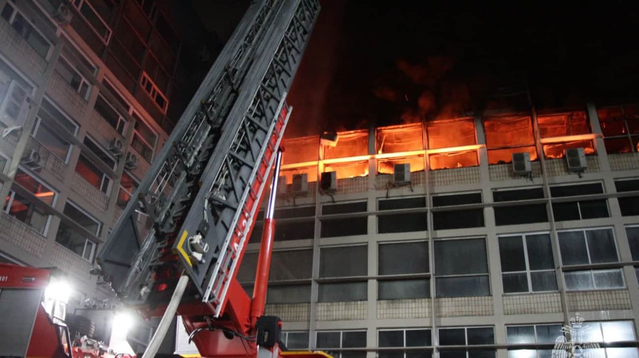 Директен удар: Москва гори – објавени првите видео снимки