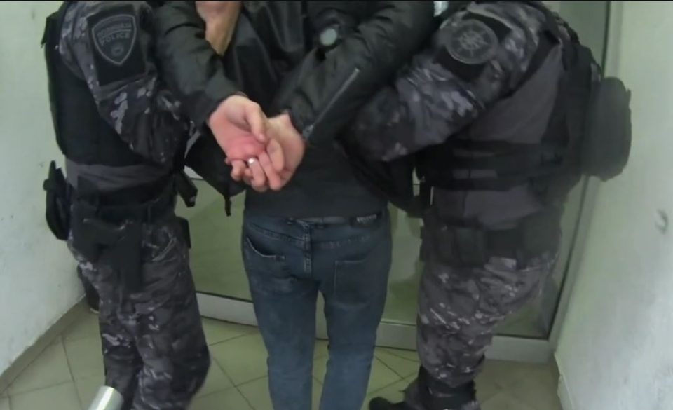 Претреси и апсења низ цела Македонија – ова се деталите