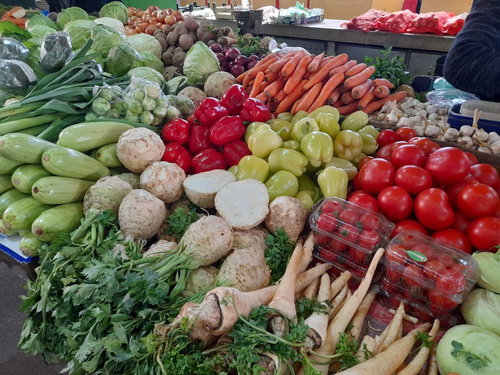 Шведски научници предупредуваат, овие зеленчуци се преполни со пестициди
