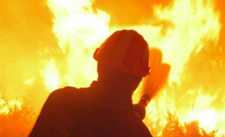 Едно лице загина во пожар во стан во Кичево