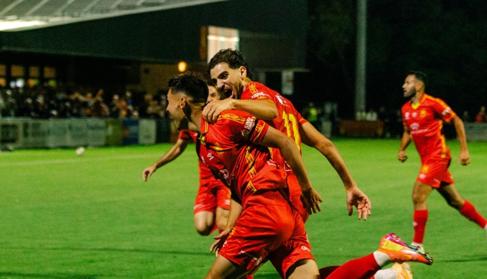 Престон Лајонс со сигурна победа над Грин Гали под светлата на петочната вечер