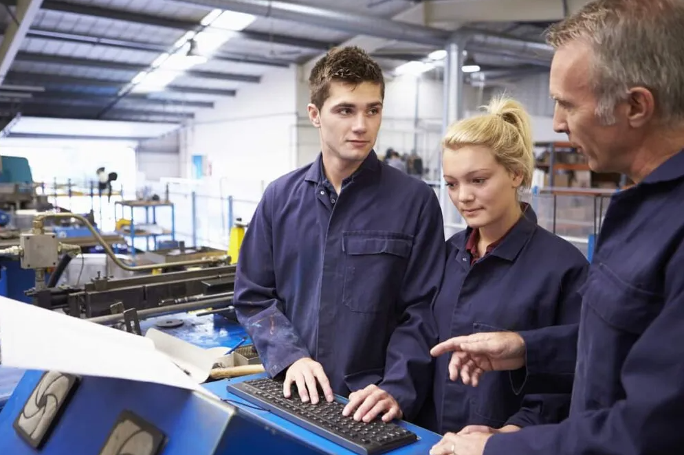 Ова се најплатените професии во Германија во 2025: Дневницата достигнува и до 500 евра