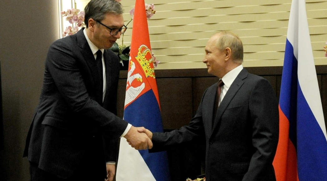 Српски медиуми: Вучиќ отпатува за Москва, в петок се среќава со Путин