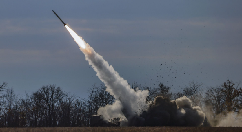 Запознајте го украинскиот Франкенштајн: Моќно импровизирано оружје кое украинците сами го создадоа [ФОТО]