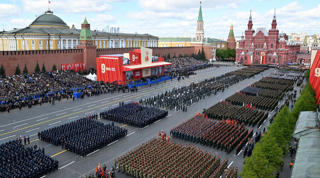 Заврши прославата на Денот на победата во Москва: Воена парада и ново оружје – еве што се случуваше денес во Москва