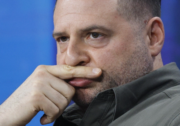 Советникот на Зеленски: Знаеме што прави Путин и која е неговата тактика, но нема да му го дозволиме тоа