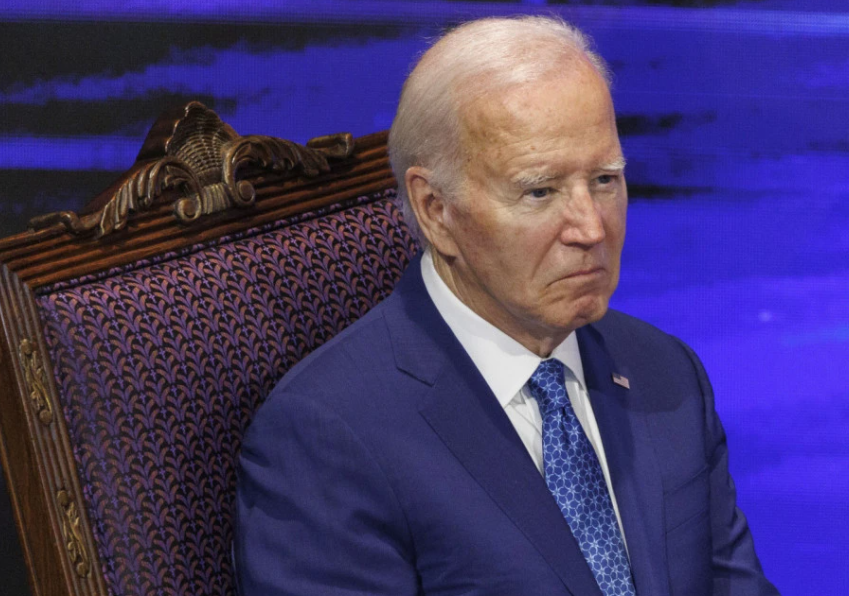 Докторите на Бајден размислувале за инвалидска количка, Белата куќа криела